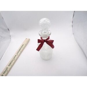 Avon Clear Diamond Cut Glass‎ Decanter Bottle with Stopper Red Ribbon Accent